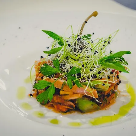 Hotell Premier Club - Full Board 4*