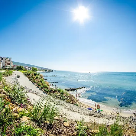 Hotell Premier Club - Full Board 4*