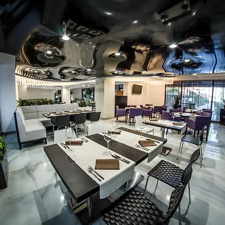 Premier Club - Full Board 4*