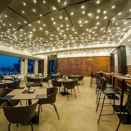 Premier Club - Full Board Hotell Slăntjev Brjag