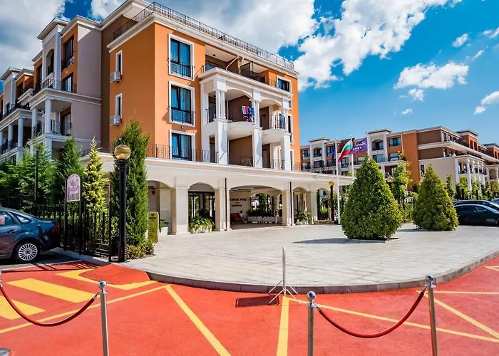 Premier Club - Full Board