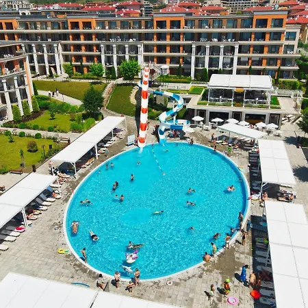 Premier Club - Full Board Szálloda 4*