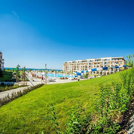 Premier Club - Full Board 4* Napospart