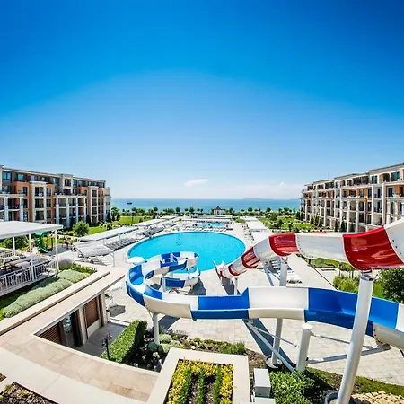 Szálloda Premier Club - Full Board 4*