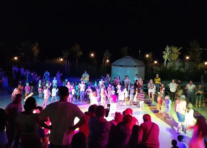 Premier Club - Full Board Hotel