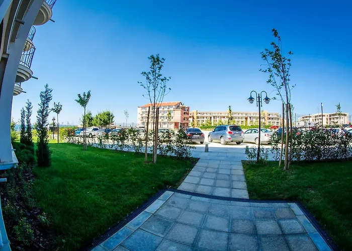 Premier Club - Full Board מלון