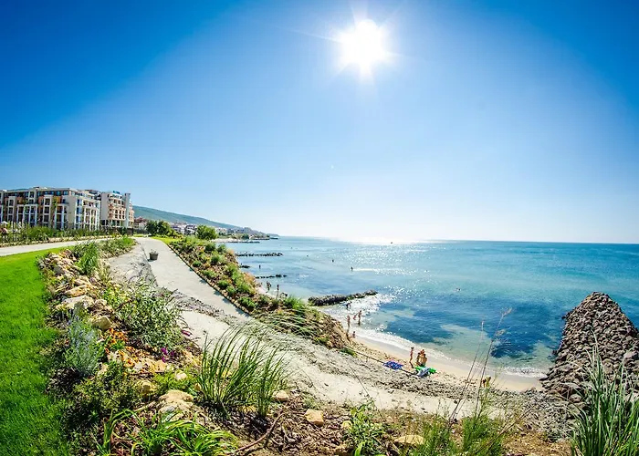 מלון Premier Club - Full Board 4*