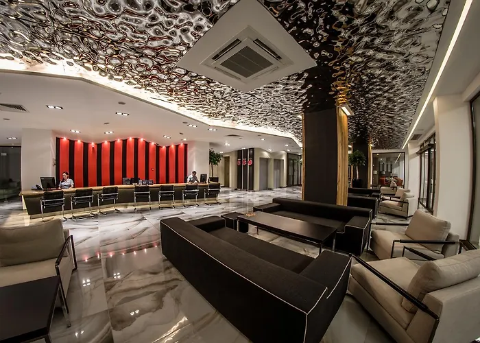 Premier Club - Full Board מלון